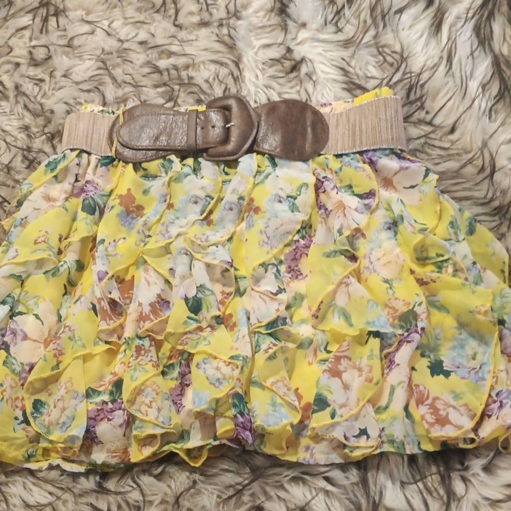 VANITY ruffle western look skirt w belt